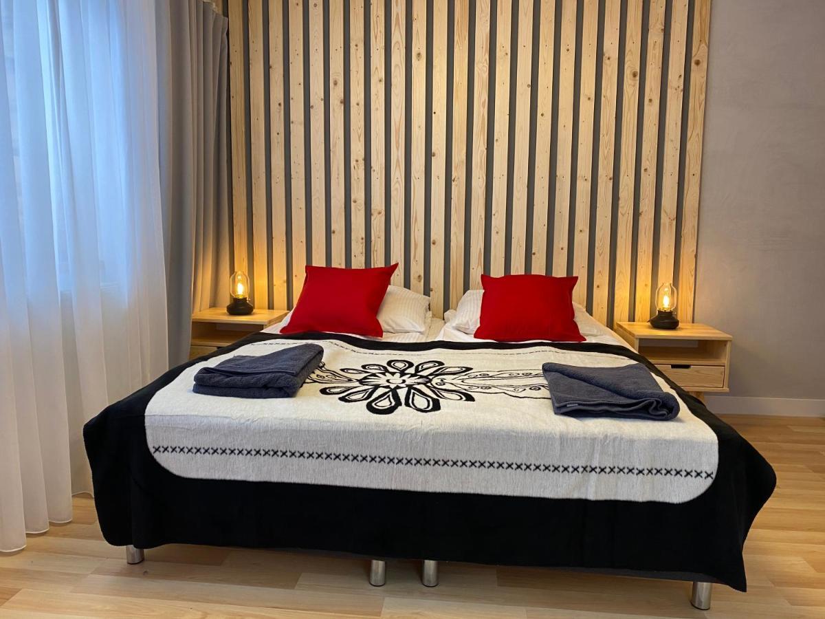 Lesna Homestay *